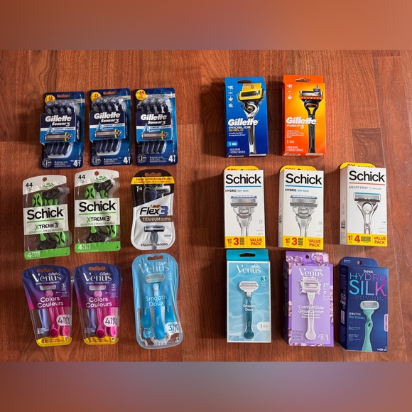 Assorted Razor and Blade Pack Collection - Picture 1 of 1